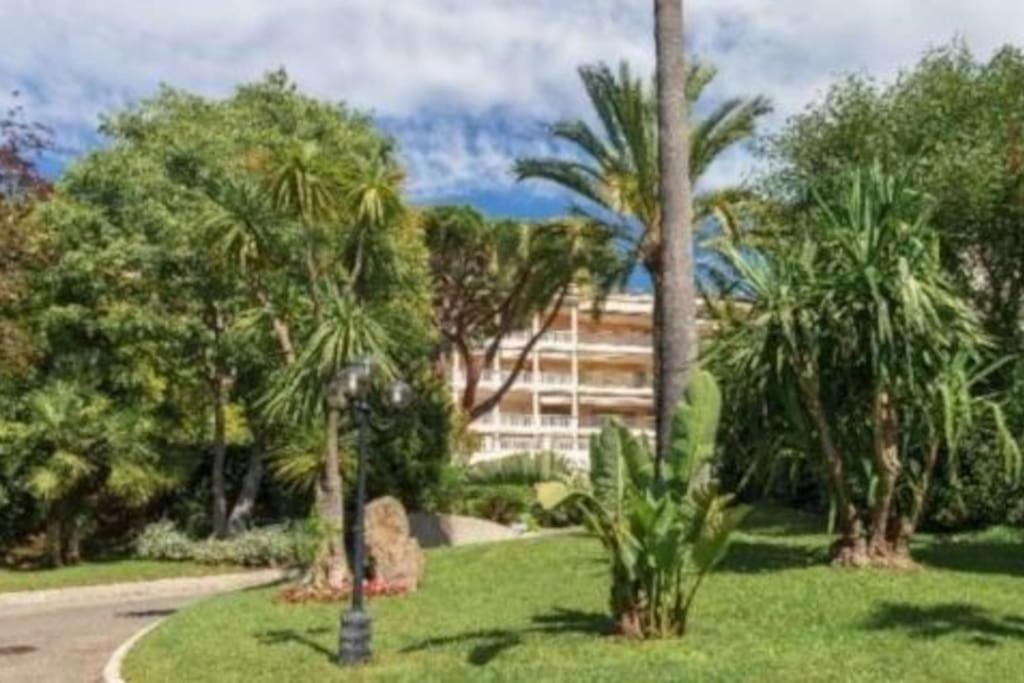 Residence De Luxe Sun Paradis, Studio Terrasse, Vue Mer Piscine Cannes Exterior foto